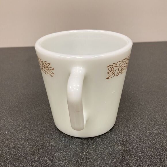 Pyrex Woodland 1410 Milk Glass D Handle Replacement Coffee Cup - Picture 2 of 10